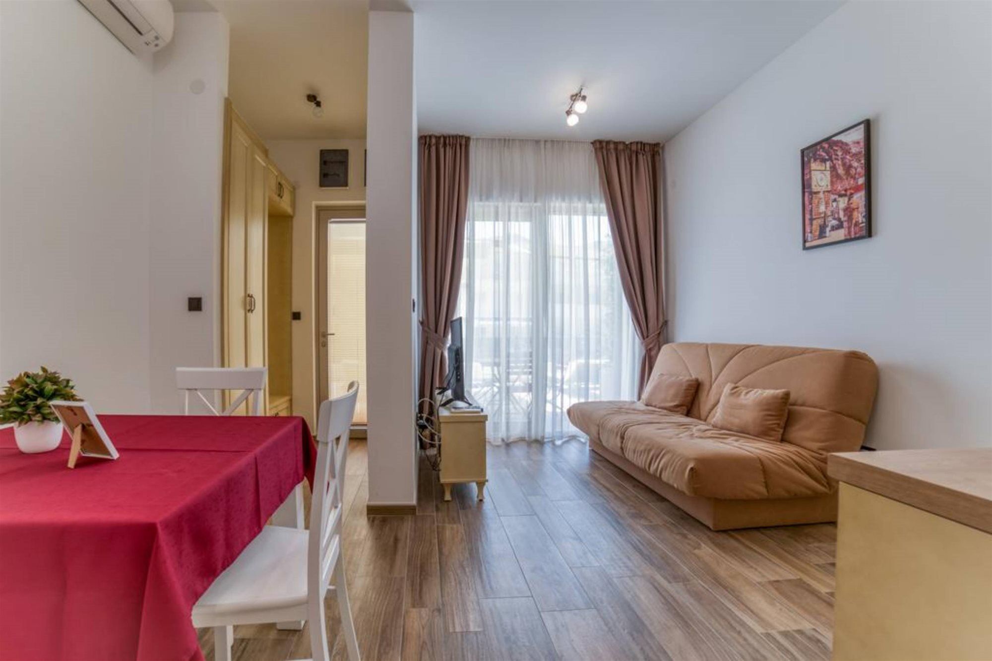 Casa Nuova Apartment โกตอร์ ภายนอก รูปภาพ